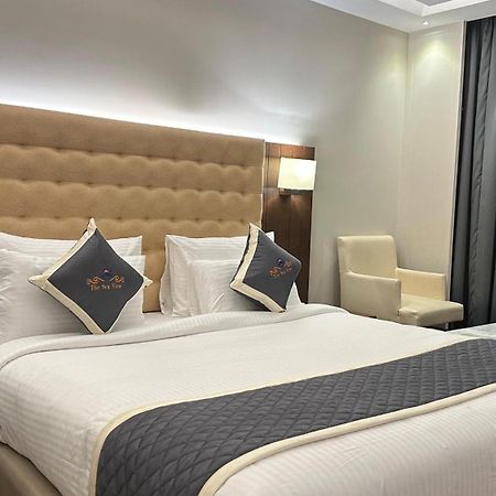 Hotel The Sea View, منغالور المظهر الخارجي الصورة