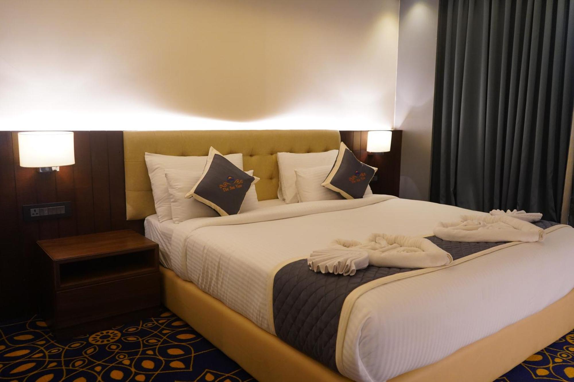 Hotel The Sea View, منغالور المظهر الخارجي الصورة