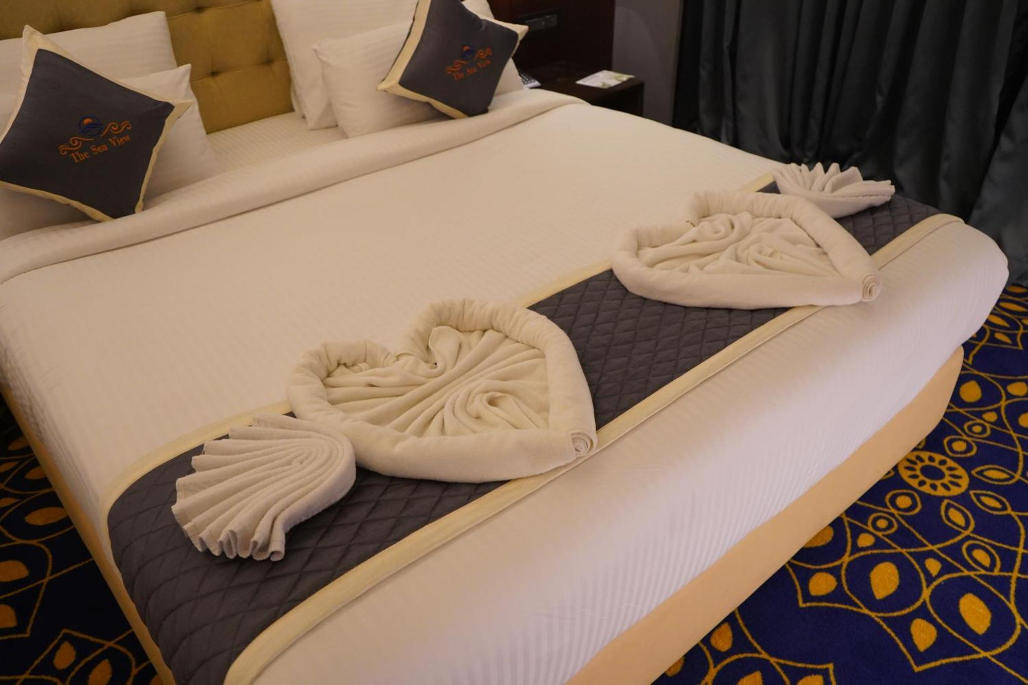 Hotel The Sea View, منغالور المظهر الخارجي الصورة