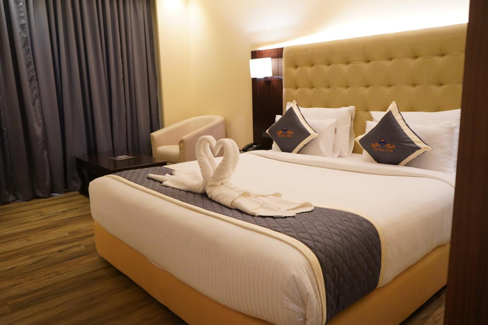 Hotel The Sea View, منغالور المظهر الخارجي الصورة
